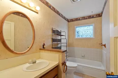 1060 Silver Falls Dr NE, Silverton, OR 97381 - Photo 27