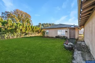 951 Dogwood St, Sweet Home, OR 97386 - Photo 25