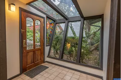 1265 NW Heather Dr, Corvallis, OR 97330 - Photo 5