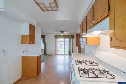 2895 Windsar Pl SE, Albany, OR 97322 - Photo 13