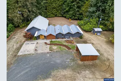 2590 Long St, Sweet Home, OR 97386 - Photo 5