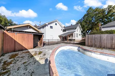 1111 SW Levens St, Dallas, OR 97338 - Photo 41