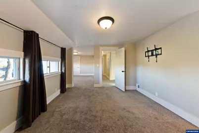 1111 SW Levens St, Dallas, OR 97338 - Photo 25