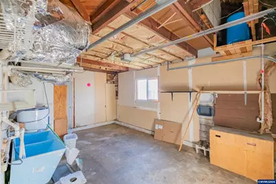 1050 Barnes Av SE, Salem, OR 97306 - Photo 19