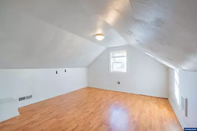 1050 Barnes Av SE, Salem, OR 97306 - Photo 29