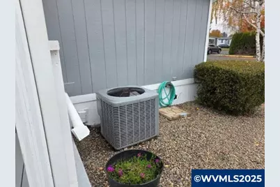 450 Lacreole (#25) Dr, Dallas, OR 97338 - Photo 9