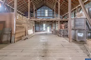 39986 Gisler Rd, Scio, OR 97374 - Photo 31