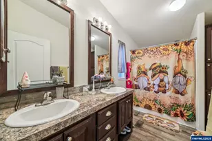 5266 Crystal St NE, Salem, OR 97305 - Photo 25