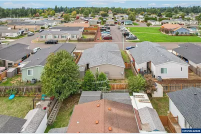 5266 Crystal St NE #233, Salem, OR 97305 - Photo 33