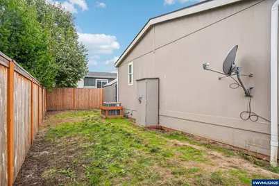 5266 Crystal St NE #233, Salem, OR 97305 - Photo 33