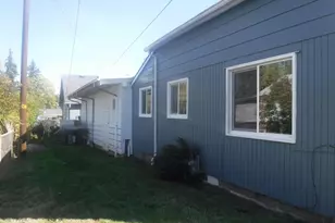 805 &amp 815 4th Av, Sweet Home, OR 97386 - Photo 9