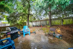 2486-2488 Wintergreen Av NW, Salem, OR 97304 - Photo 13