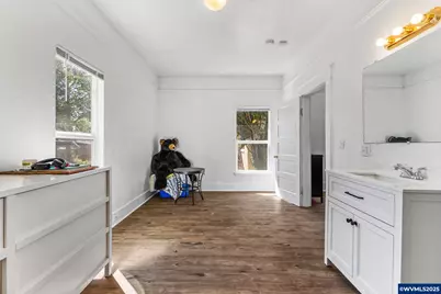 223 NW 15th St, Corvallis, OR 97330 - Photo 13