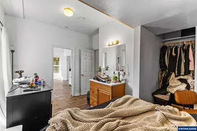 223 NW 15th St, Corvallis, OR 97330 - Photo 15