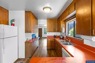 620 NW 19th St, Corvallis, OR 97330 - Photo 15