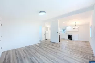 3370 Maple St, Hubbard, OR 97032 - Photo 19