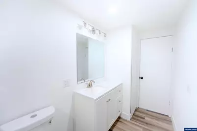 3370 Maple St #44, Hubbard, OR 97032 - Photo 11