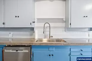 900 Cascade Dr NW, Salem, OR 97304 - Photo 15