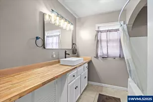 900 Cascade Dr NW, Salem, OR 97304 - Photo 15