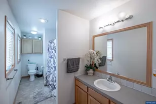 674 Shannon Ct NE, Keizer, OR 97303 - Photo 27