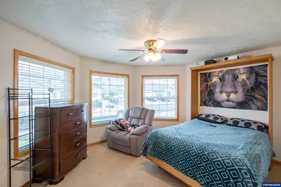 674 Shannon Ct NE, Keizer, OR 97303 - Photo 37