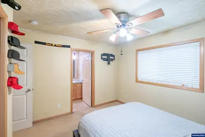 674 Shannon Ct NE, Keizer, OR 97303 - Photo 33