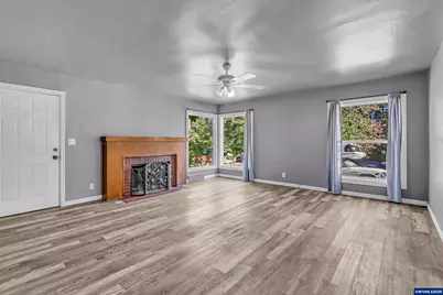 1610 Madrona Av SE, Salem, OR 97302 - Photo 3
