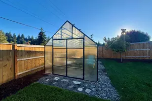 2554 Kitsap St NW, Salem, OR 97304 - Photo 39