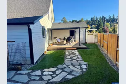 2554 Kitsap St NW, Salem, OR 97304 - Photo 31