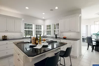 36313 Blueberry Dr, Lebanon, OR 97355 - Photo 9