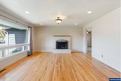 4554 19th Pl NE, Keizer, OR 97303 - Photo 5