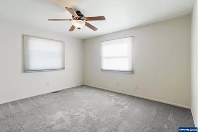 4554 19th Pl NE, Keizer, OR 97303 - Photo 25