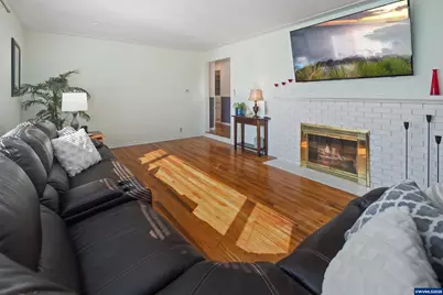 4196 Ward Dr NE, Salem, OR 97305 - Photo 7