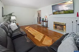 4196 Ward Dr NE, Salem, OR 97305 - Photo 7