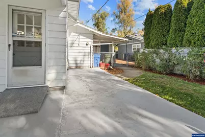 4196 Ward Dr NE, Salem, OR 97305 - Photo 35