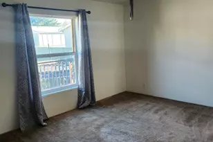 4875 Wyoming Cir NE, Salem, OR 97305 - Photo 3