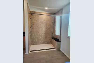 4875 Wyoming Cir NE #33, Salem, OR 97305 - Photo 15