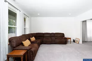 965 Morningside Dr SE, Salem, OR 97302 - Photo 9