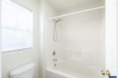 391 Churchill Downs Av SE, Albany, OR 97322 - Photo 35