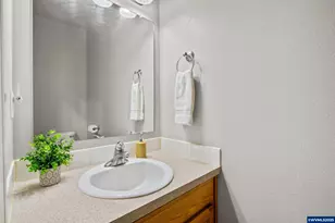 4199 Geranium Lp NE, Salem, OR 97305 - Photo 9