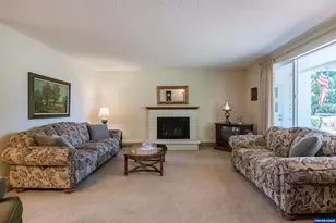 334 NE 13th Ave, Albany, OR 97321 - Photo 25