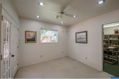 334 13th Av NE, Albany, OR 97321 - Photo 9