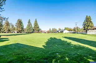 3897 Glenwood Lp SE, Salem, OR 97317 - Photo 27