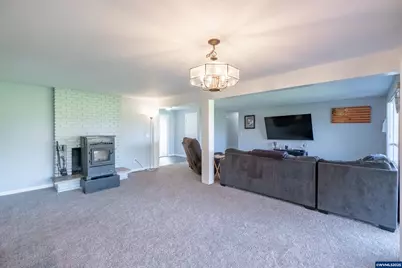 3897 Glenwood Lp SE, Salem, OR 97317 - Photo 11