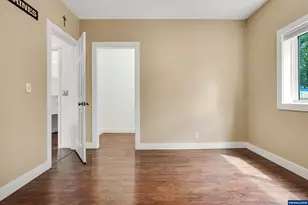 251 Fairview St, Silverton, OR 97381 - Photo 23