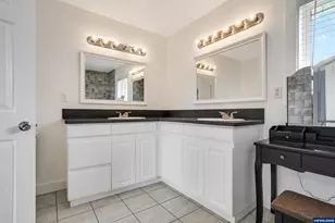 251 Fairview St, Silverton, OR 97381 - Photo 33