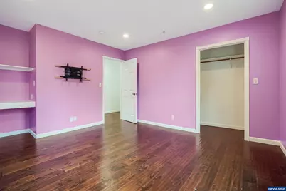 251 Fairview St, Silverton, OR 97381 - Photo 41