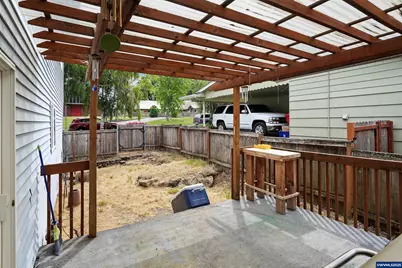 251 Fairview St, Silverton, OR 97381 - Photo 45