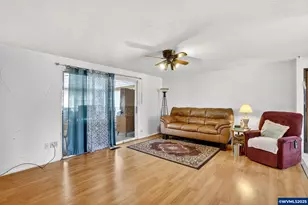 3218 West Pl, Hubbard, OR 97032 - Photo 5