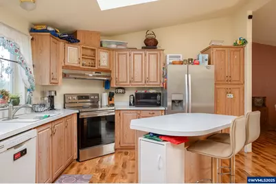 2957 W 10th St, The Dalles, OR 97058 - Photo 7